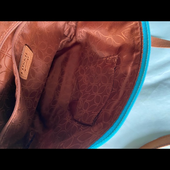 Fossil multicolored purse with adjustable strap - Picture 8 of 8